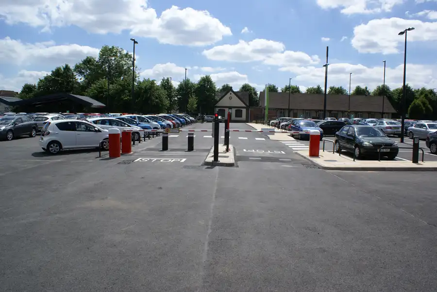 Bollards 