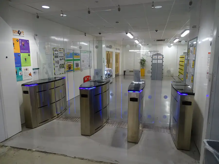Speed-Gates