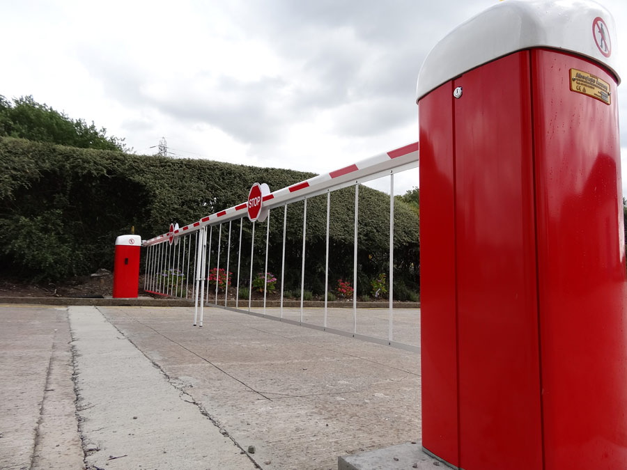 sliding gates